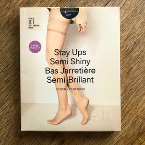 ⭐️ 2 for $15 ⭐️ NWOT Black thigh high tights